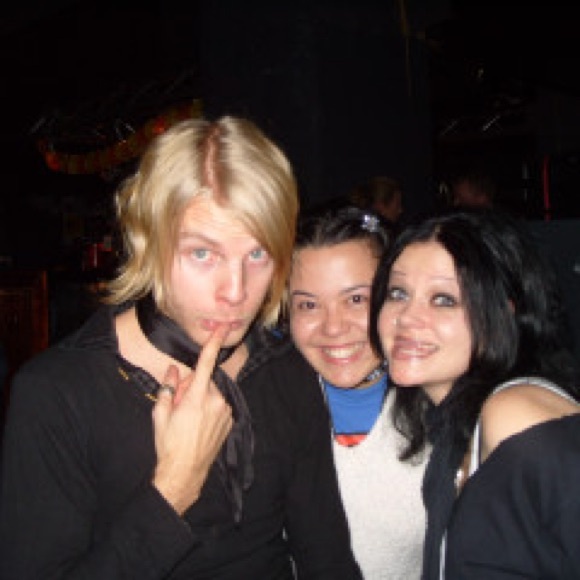 Meet your Posher, Liza - Picture 3 of 16